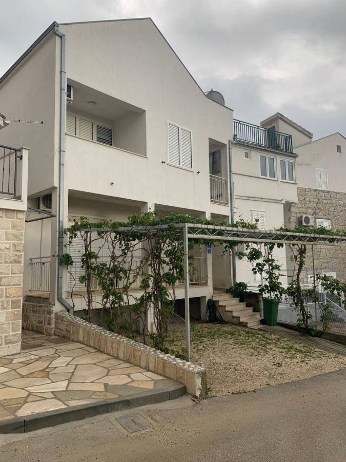 Apartments Vinea Башка-Вода Экстерьер фото